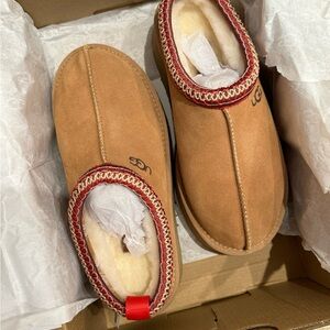 UGG Tazz suede slipper, tan size 7, NWT
